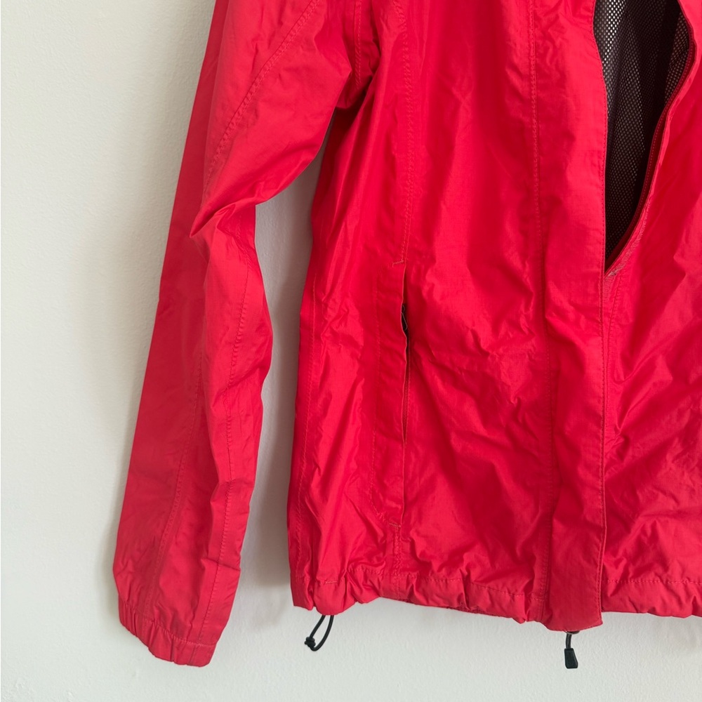 The North Face Hyvent Hooded Rain Jacket - Picture 14 of 14